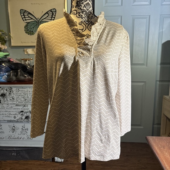 J. McLaughlin Tops - J McLaughlin Durham Ruffle Top With Ruffle Collar Stretch Sz XL